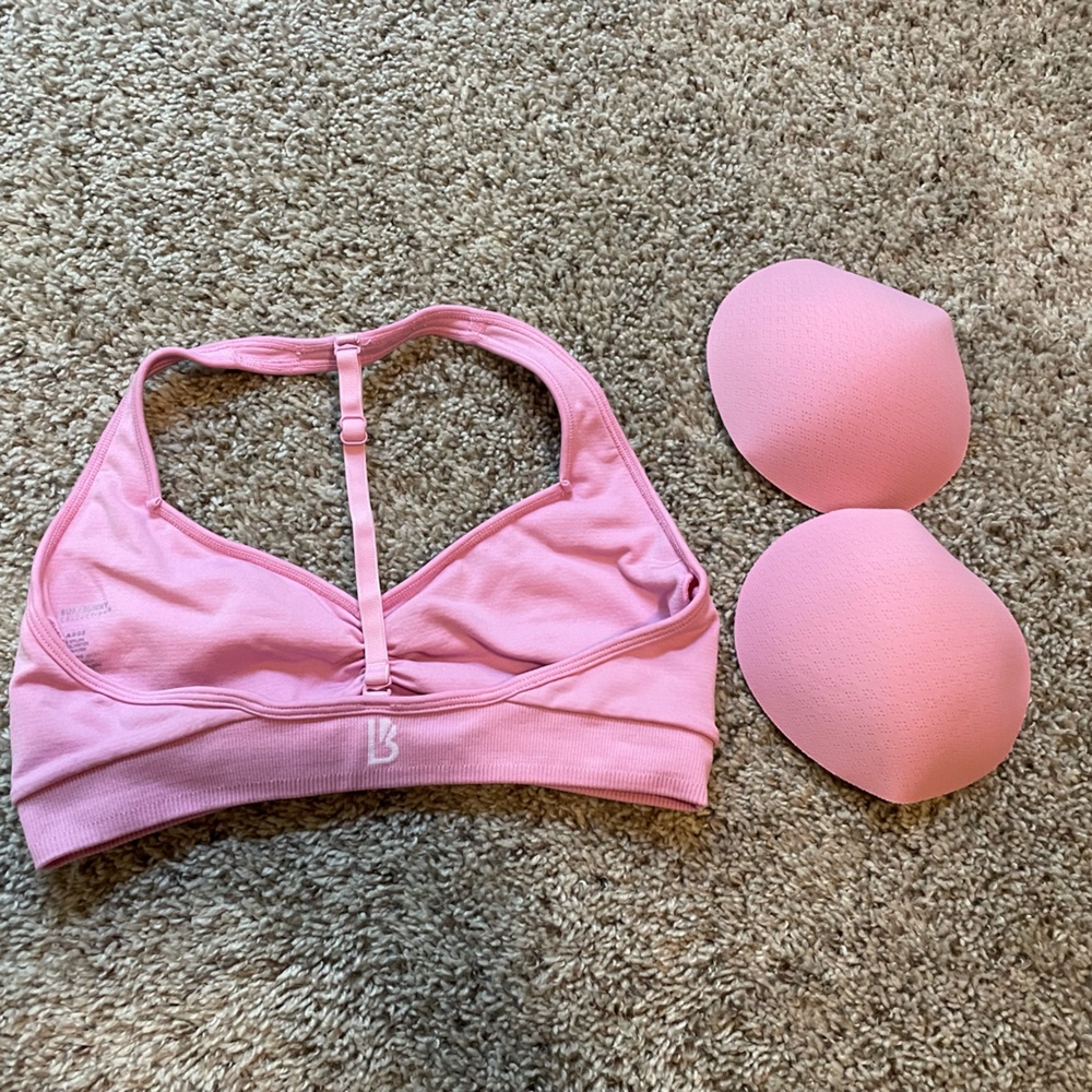 Buffbunny Seamless Halter Size L ( RUNS SMALL)